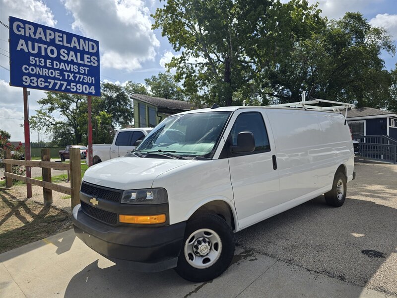 Vehicle photo